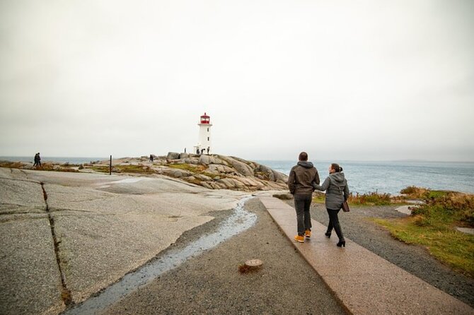 Halifax Peggy’s Cove Express - How the small group changes the day (and when it can feel cramped)