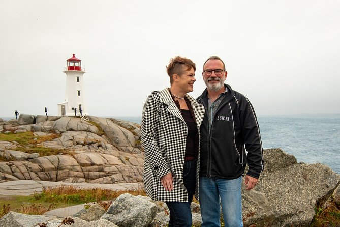 Halifax Premium Tour: Peggy's Cove, Citadel & Titanic Cemetery - Halifax Citadel National Historic Site: living guide plus the cannon moment