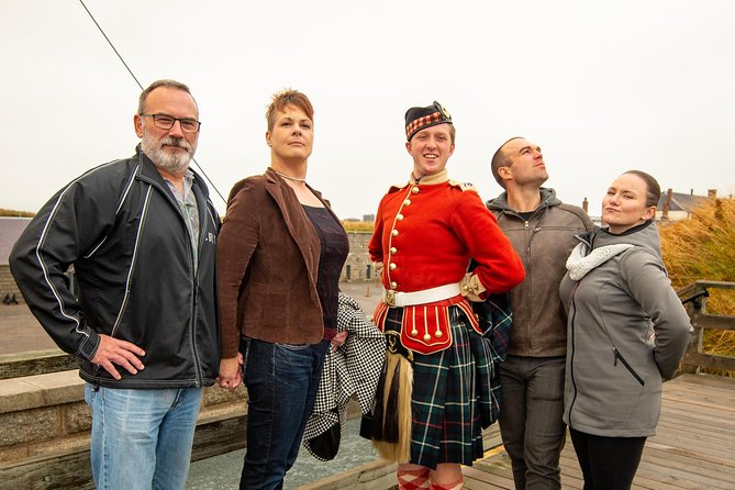 Halifax Premium Tour: Peggy's Cove, Citadel & Titanic Cemetery - Halifax Public Gardens: a Victorian break between heavy stops