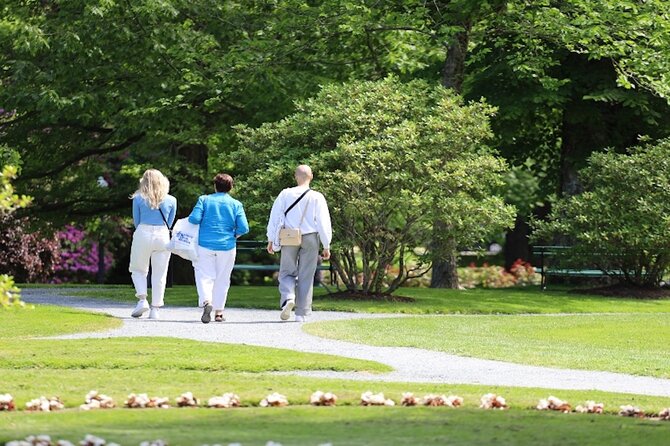 Halifax Small Group Walking Tour with Citadel + Maritime Museum - Guide quality matters, and it can swing your day