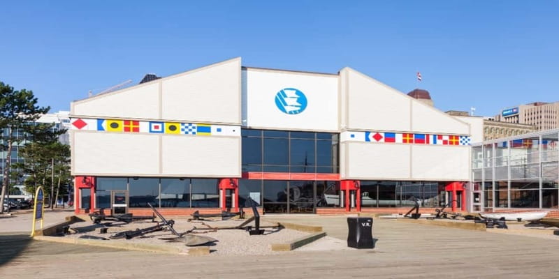 Halifax: Small Group Walking Tour with Citadel & Museum - Pier 21 And How To Spend Your Final Half Hour