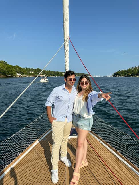 Halifax: Sunset Wine and Cheese Sailboat Cruise - Price and value: what $118 buys in 150 minutes