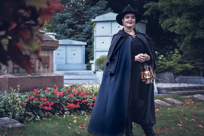 Haunted Walk at Beechwood Cemetery National Historic Site - The first 60 minutes: headstones, stories, and walking pace