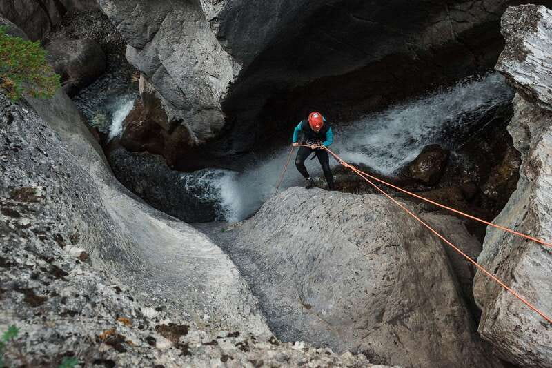 Heart Creek Canyoning tour - Beginner friendly - Near Banff - Who should book, and who should skip this canyoning tour