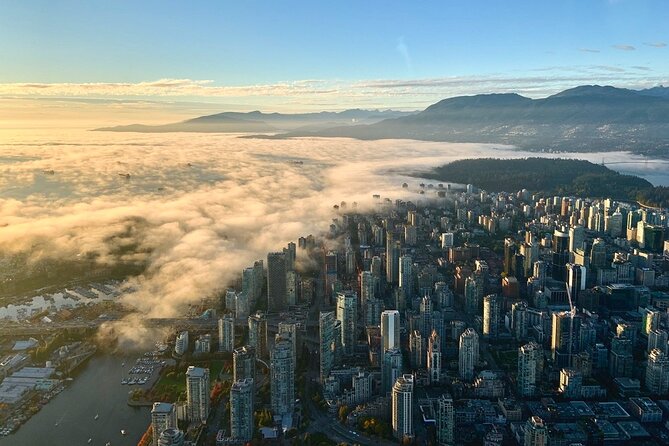 Helicopter Tour of Vancouver City (Depart SKY Hangar) - When clouds and rain show up: how to manage expectations