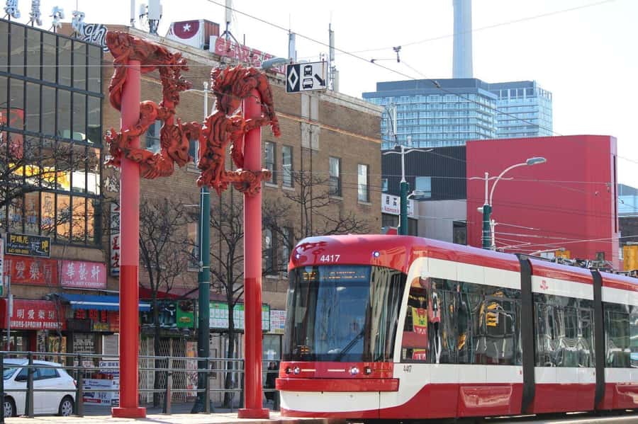 Hidden Toronto: Kensington Market & Chinatown Walk - Who this tour suits best
