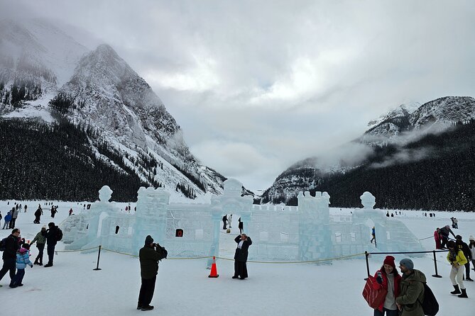 Icefields Parkway and Abraham Lake Bubbles Private Tour - Peyto Lake trail: the heart-shaped viewpoint moment