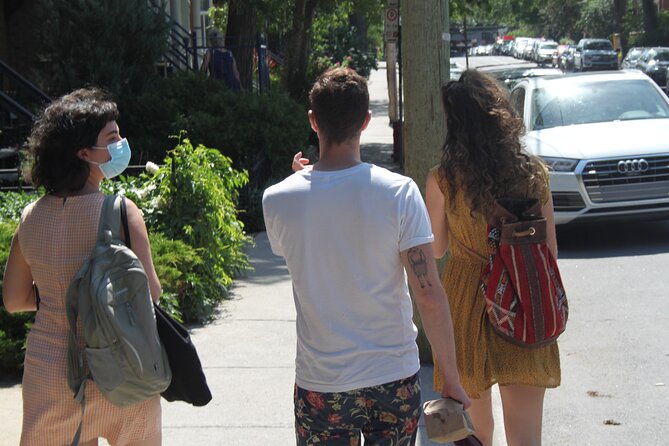 In the Shadow of the Mountain: Montreal Jewish History Walking Tour - Tur Malka: how Mount Royal became a cultural mirror