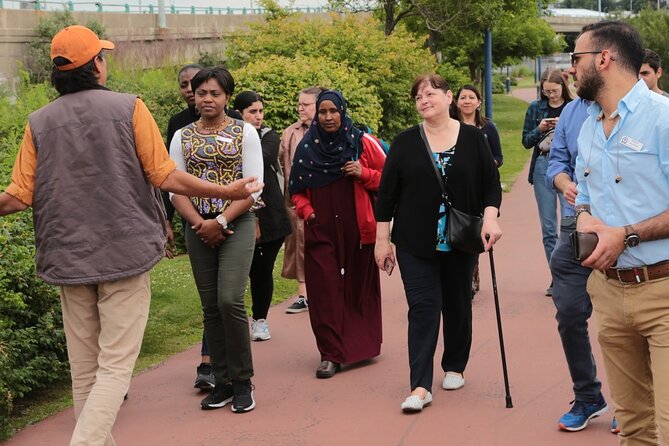 Indigenous Storytelling Walk on Harbour Passage - Group Size, Comfort, and What to Wear
