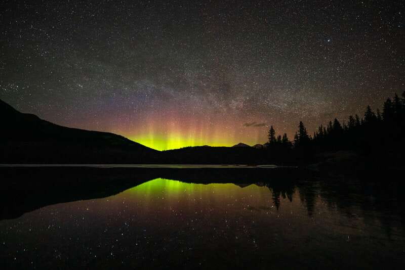 Jasper: Jasper Planetarium Dark Sky Experience - Checking in at Jasper Park Lodge, then gearing up for the night