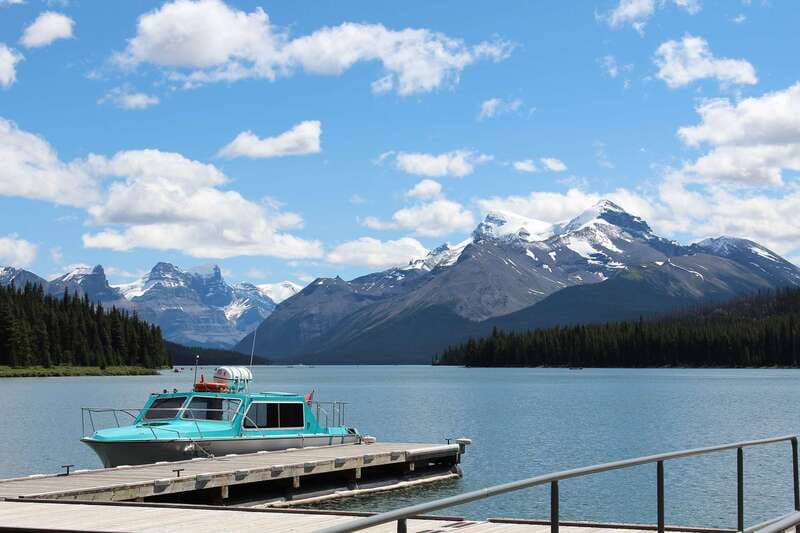 Jasper: Maligne Valley Wildlife & Spirit Island Cruise - Medicine Lake and the “disappearing” water story you’ll actually remember