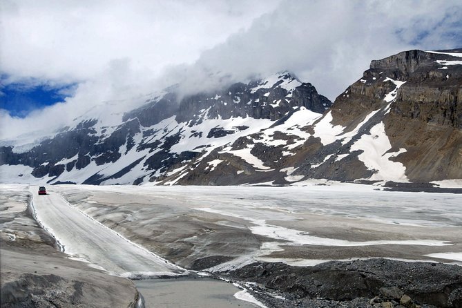 Jasper National Park 2-Day Tour: Maligne Lake & Columbia Icefield - Athabasca Falls: Powerful Water With a Low Effort