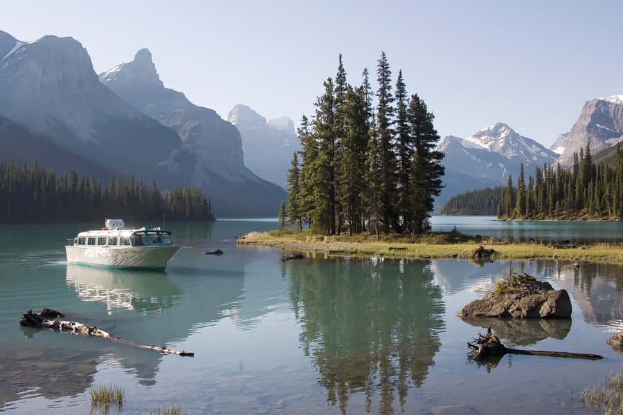 Jasper: Wildlife and Waterfalls Tour with Maligne Cruise - Jasper’s Maligne Valley in One 6-Hour Loop (and Why It Makes Sense)