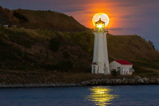 JFarwell Moonlight Yacht Cruise from Halifax Waterfront - The 90-minute harbor ride: calm sailing with real nighttime views