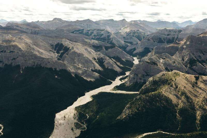 Kananaskis: 30-Minute Heli Tour of Minnewanka Lake and Banff - Price and value: what $267 buys you in the sky