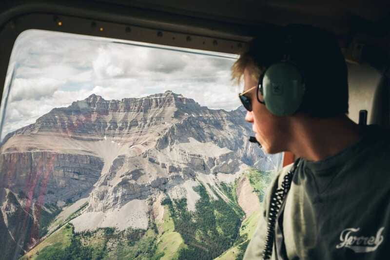 Kananaskis: 30-Minute Heli Tour of Minnewanka Lake and Banff - Turning between Mt Peechee and Saddle Peak: when names add meaning