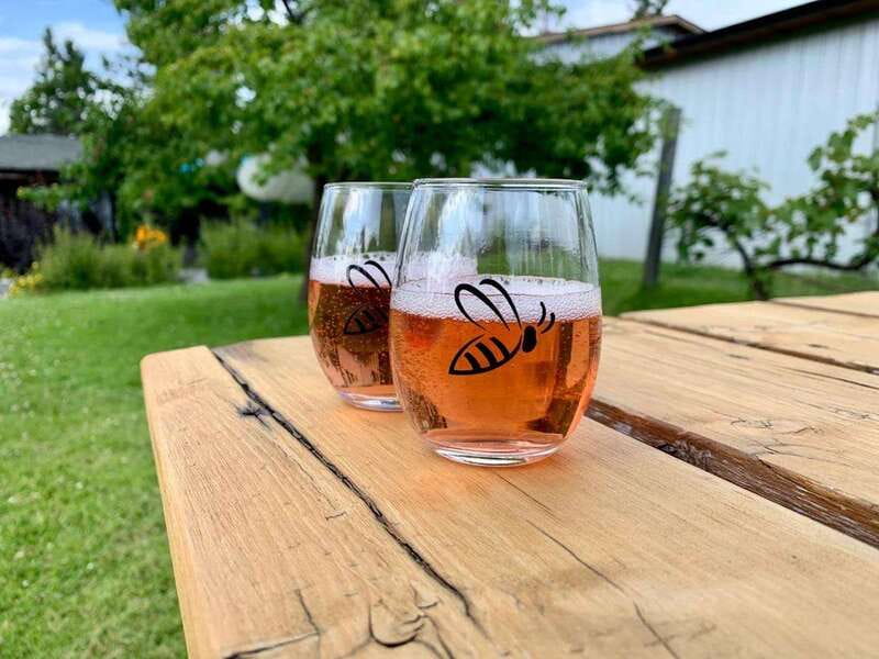 Kelowna: E-Bike Bee Tour w/ Tastings, Lunch, and Audioguide - Meadow Vista Bistro Lunch: Farm-to-Table Without the Wait