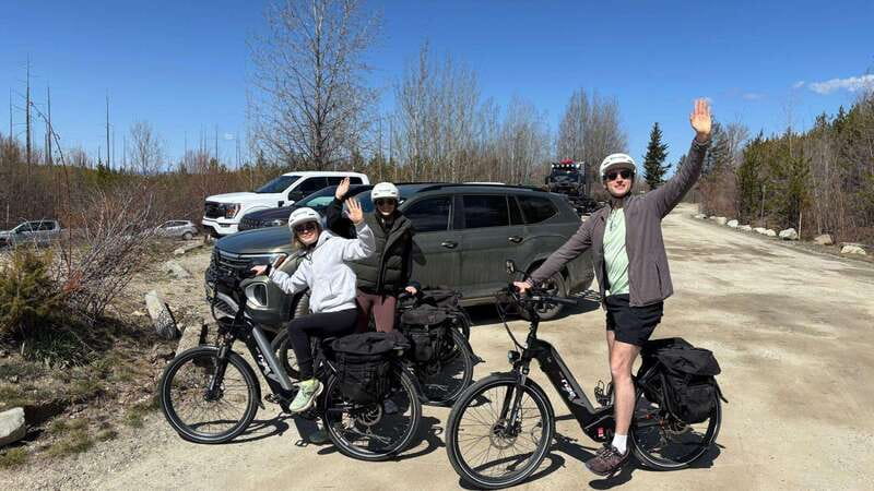 Kelowna: E-Bike Rental with In-App Navigation Guide - Why Kelowna on an e-bike feels like the easy option