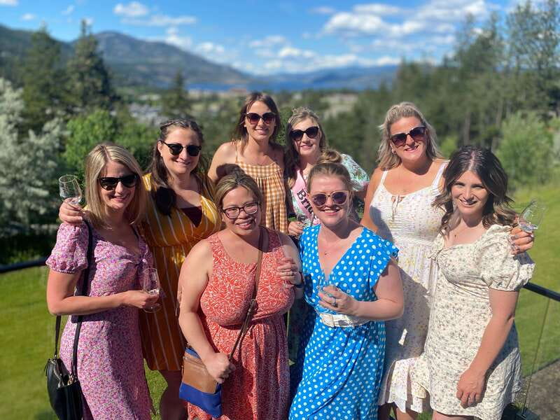 Kelowna: East Kelowna Full Day Guided Wine Tour - FAQ