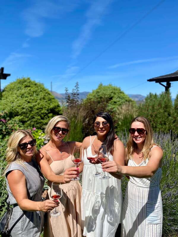 Kelowna: East Kelowna Half Day Guided Wine Tour - First Stop at Tantalus Vineyards: Forty Minutes to Taste and Ask Questions