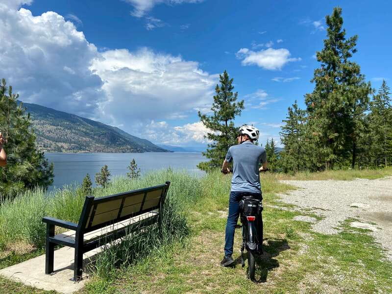 Kelowna: Okanagan Lake Guided E-Bike Tour with Picnic - Second Knox Mountain Park loop: more angles, less fatigue