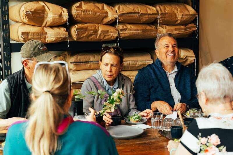 Kelowna: Walking Food Tour with 7 Tastings and 4 Drinks - Laurel Packinghouse to Kelowna’s waterfront: the route you want early