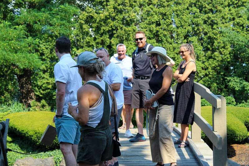 Kelowna: Walking Food Tour with 7 Tastings and 4 Drinks - Innovation Centre and the 360-degree rooftop patio view
