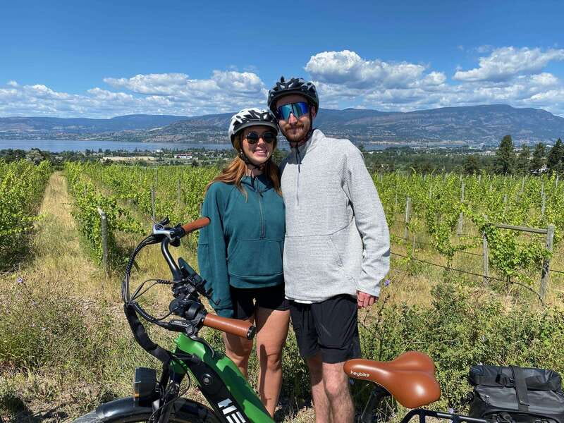Kelowna: Wine Tasting by E-bike, Smartphone Guide & Lunch - Hidden Vines Family Estate Winery: your first tasting stop