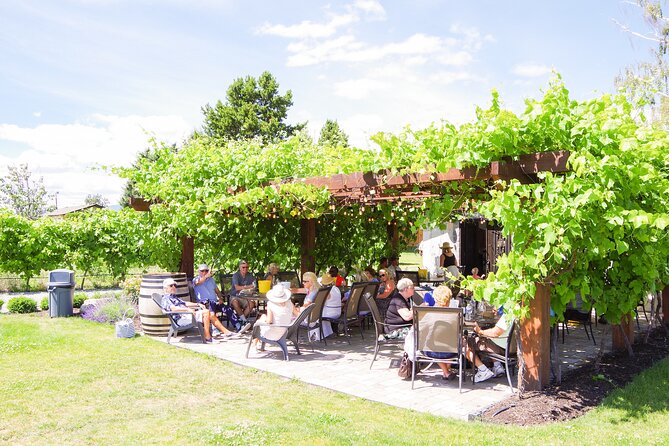 Kelowna Wine Tour by E-bike, Okanagan Valley Views and Lunch - From Lakeside Eco-Sports to Gyro Beach: the ride starts with real views