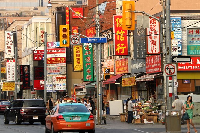 Kensington Market and Chinatown: A Self-Guided Tour - Getting oriented at Grange Park (your start point)