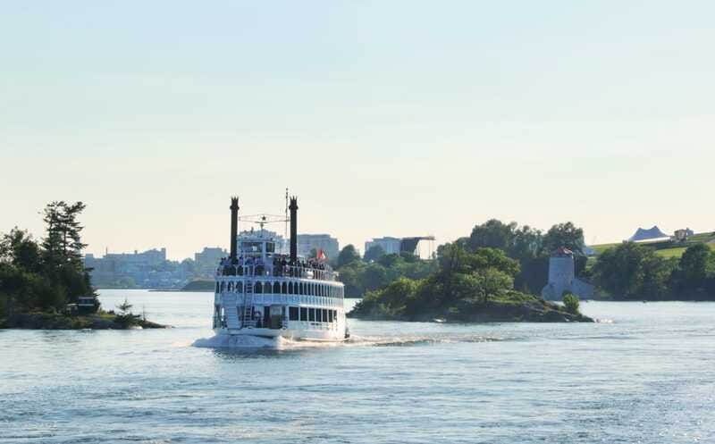 Kingston: Brunch Cruise of Thousand Islands - Who should book this brunch cruise, and who might hesitate