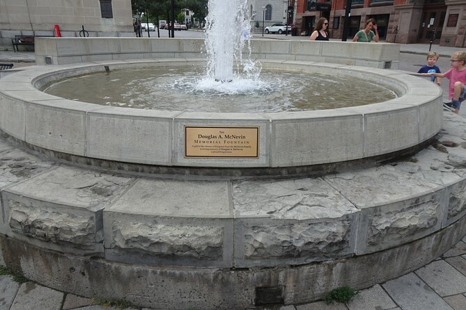 Kingston Self-Guided Walking Tour & Scavenger hunt (updated) - The Route Logic: City Hall, Waterfront, Parks, and Memorial Stops
