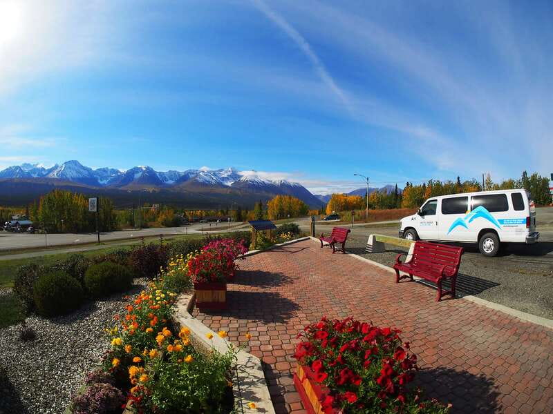 Kluane National Park: Full Day Tour - A guided day built for views