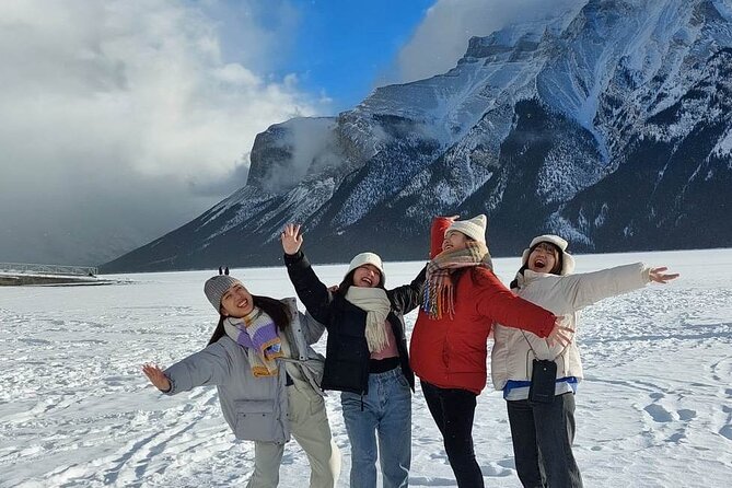 Lake Louise, Moraine Lake, Banff Tour from Calgary/Canmore/Banff - Lake Louise: iconic views plus real time to walk