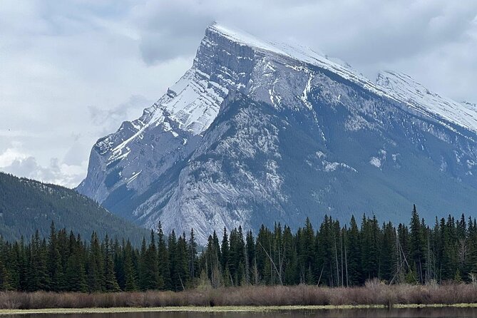 Lake Louise, Moraine Lake, Peyto Lake, Crowfoot, Johnston Canyon - Bow Lake and Crowfoot Glacier: short stops with big photo potential