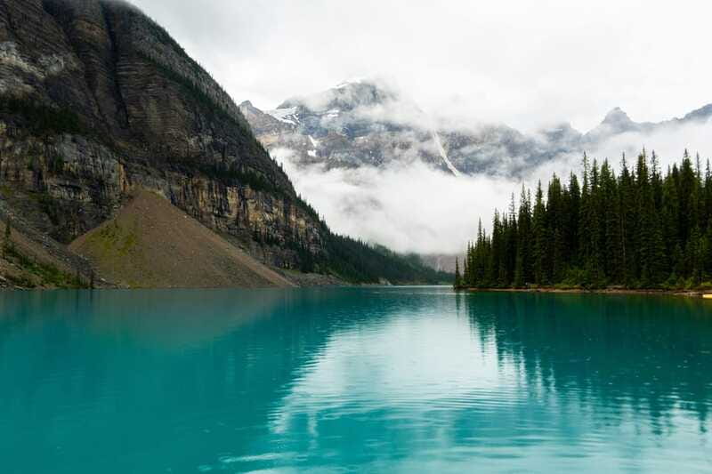 Lake Louise, Moraine Lake, tour from Canmore/Banff - Practical rules that can affect your comfort at the lakes