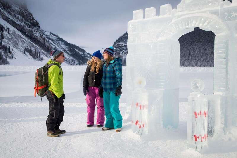 Lake Louise Winterland Tour - Free snowshoeing with a guide who teaches you the basics