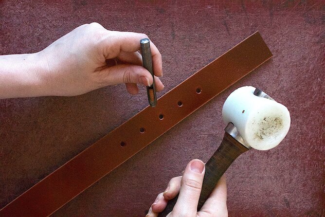Leather belt making workshop - Finding Flechr By Kimberly Fletcher in Plateau-Mont-Royal