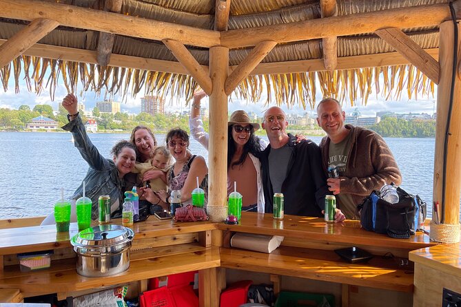 Lilo Floating Tiki Bar on the Ottawa River - Key points before you go