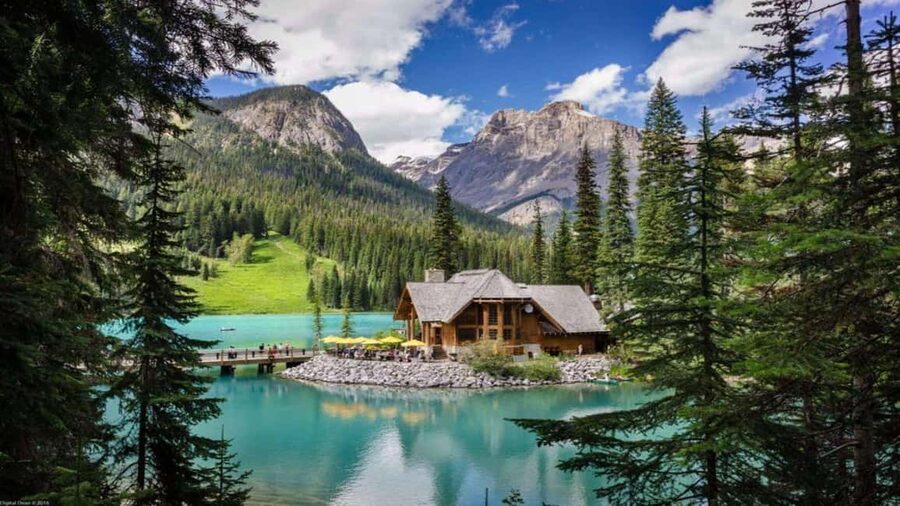 Louise Louise, Banff Gondola, Minnewanka & Emerald Lakes - Pickup, vehicle comfort, and the start of your day