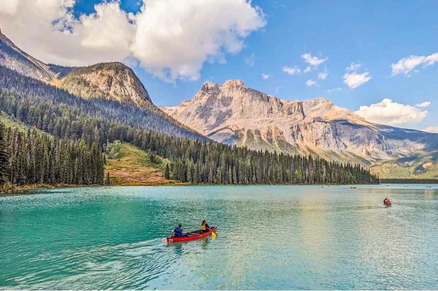 Louise, Moraine/Bow, Emerald, Peyto- 4 Lake Tour - Key Things That Make This Tour Worth Your Day