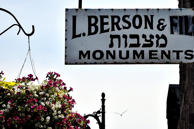 Making Their Mark: Montreal Jewish History Walking Tour - Who should book this tour, and who might skip it