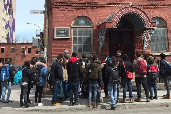 Making Their Mark: Montreal Jewish History Walking Tour - Meeting points, route shape, and how the walk actually runs