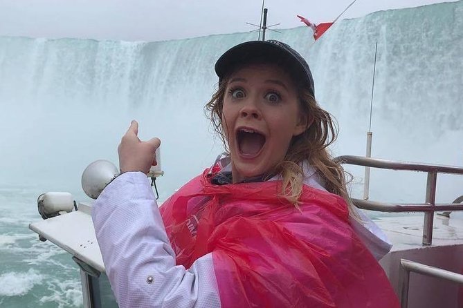 Mississauga: Niagara Falls Day Tour with Boat Cruise - Who should book this tour, and who should rethink it