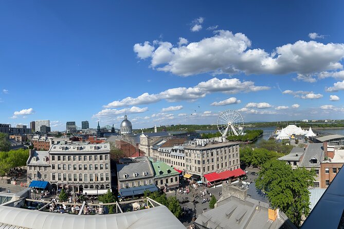 Montreal: 3-Hour Private Car Tour with Expert & Free Pick up - Place d’Armes to Notre-Dame: big landmarks with quick context
