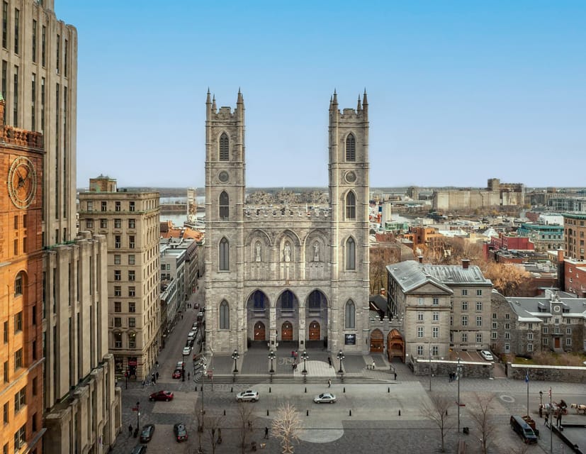 Montreal: AURA Experience at Notre-Dame Basilica and Cruise - The guide experience: bilingual commentary, plus audio for extra languages