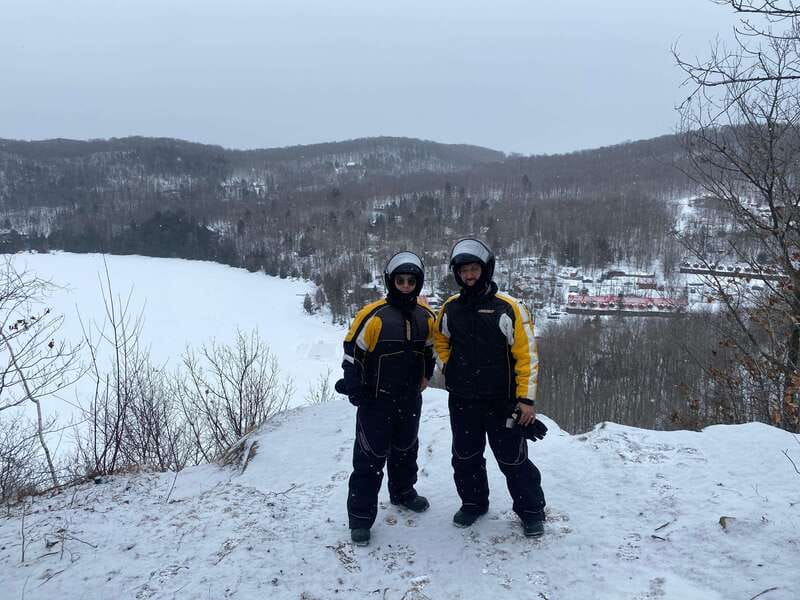 Montreal: Canadian Forest Guided Tour by Snowmobile - From Montreal to Saint-Hippolyte: the drive that sets the tone