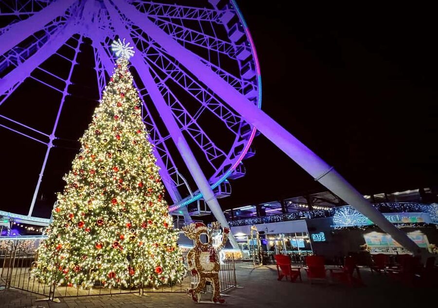 Montreal: Christmas Lights Private Walking Tour - Key Highlights That Make This Tour Worth It