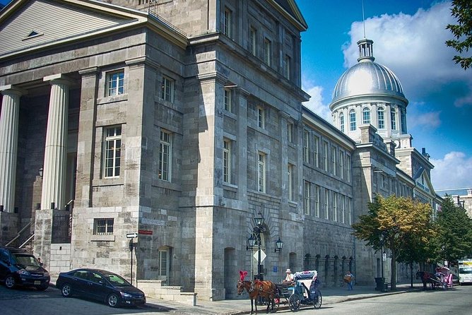 Montreal City Sightseeing Tour with Live Commentary - City Hall, Bonsecours Market, and Chinatown drive-by energy