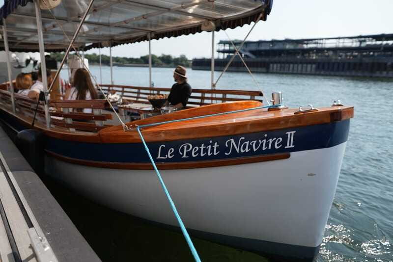 Montreal: Electric Boat Cruise with Onboard Drinks - Who should book this Montreal electric cruise, and who should skip it